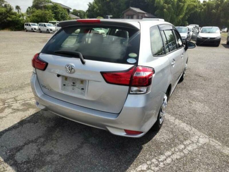 COROLLA FIELDER