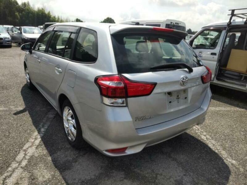 COROLLA FIELDER