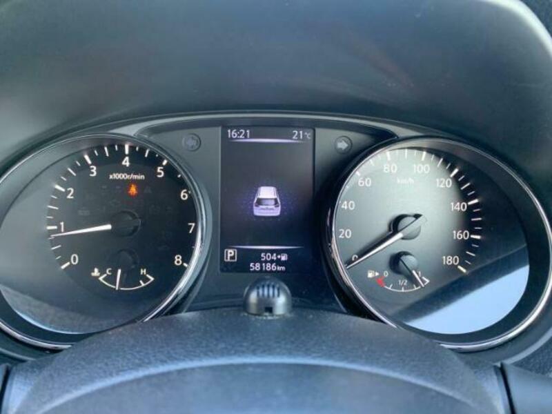 X-TRAIL