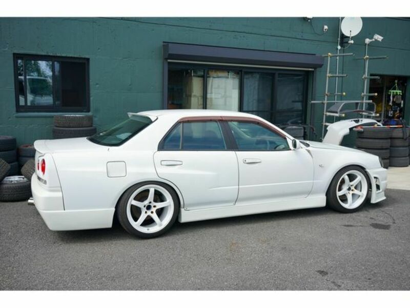 SKYLINE