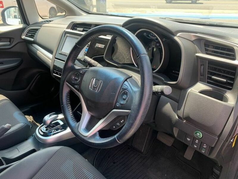 FIT HYBRID