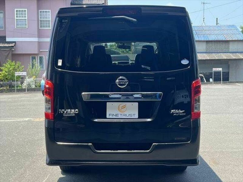 NV350 CARAVAN
