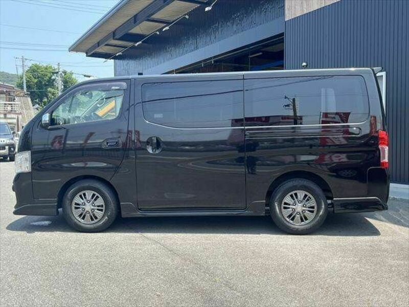 NV350 CARAVAN
