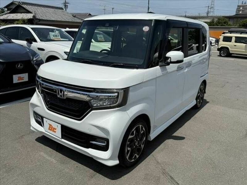N BOX CUSTOM