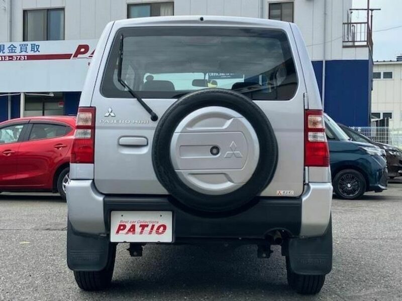 PAJERO MINI