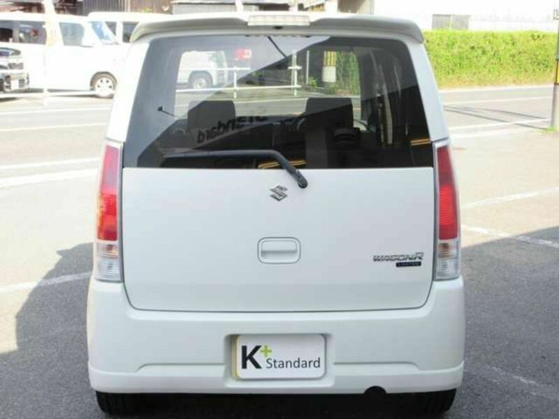 WAGON R