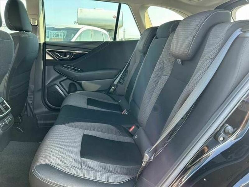 LEGACY OUTBACK