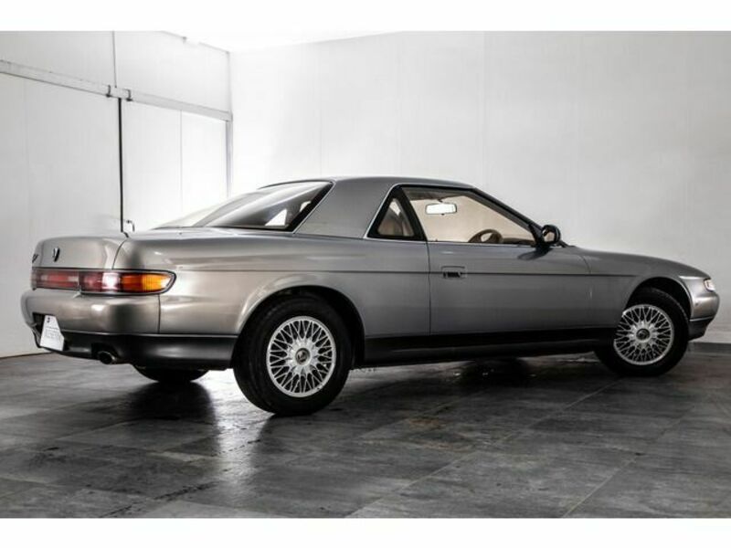 EUNOS COSMO