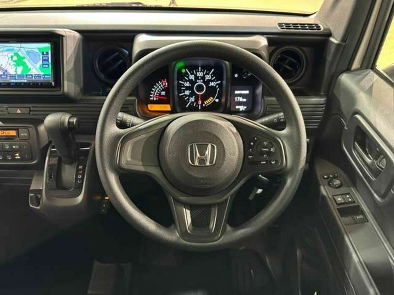 N-VAN