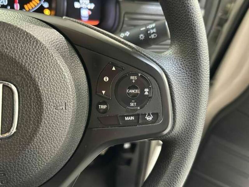 N-VAN