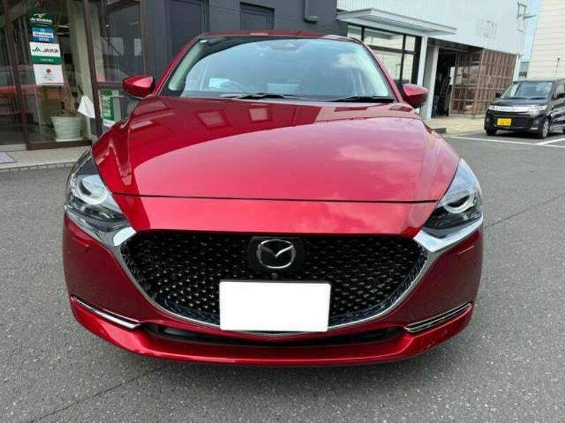 MAZDA2
