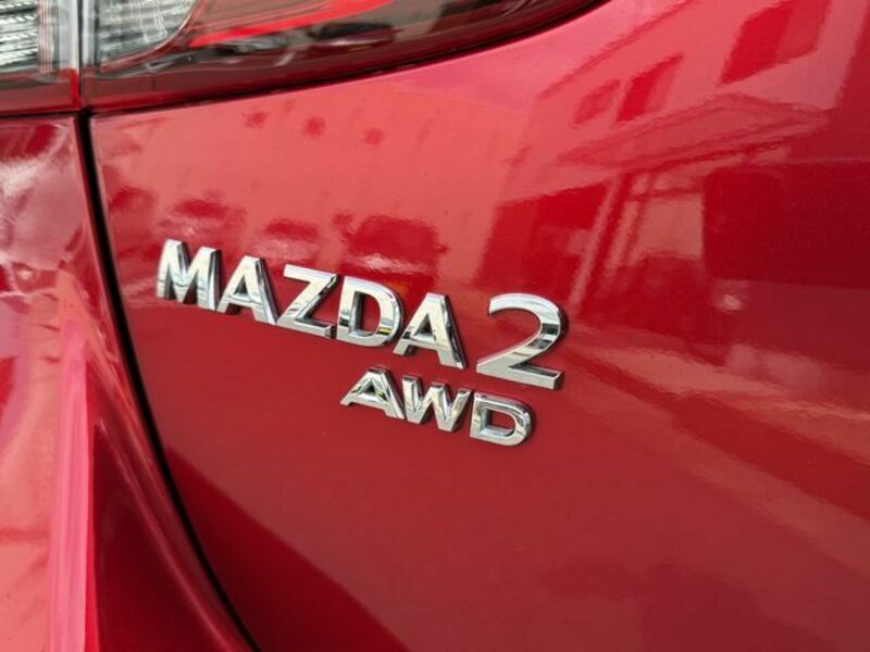 MAZDA2