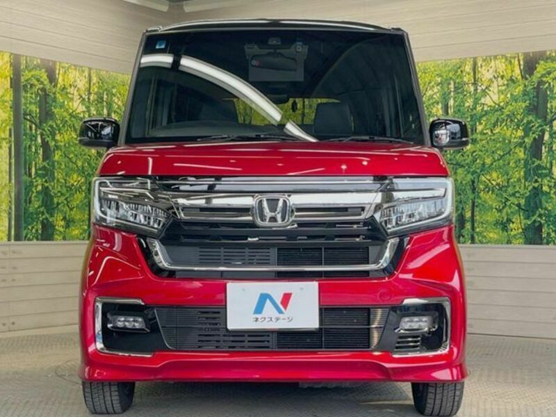 N BOX CUSTOM