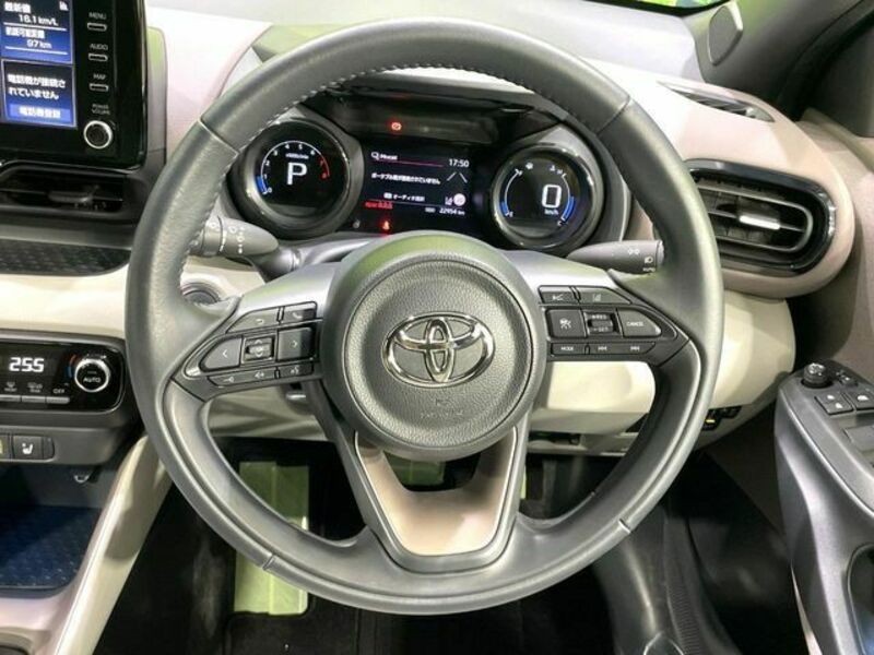 YARIS
