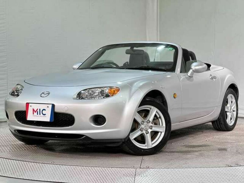 ROADSTER