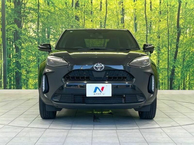 YARIS CROSS