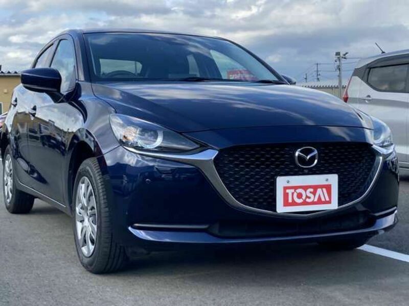MAZDA2