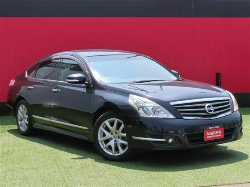 NISSAN TEANA