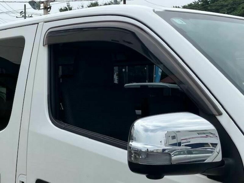 NV350 CARAVAN