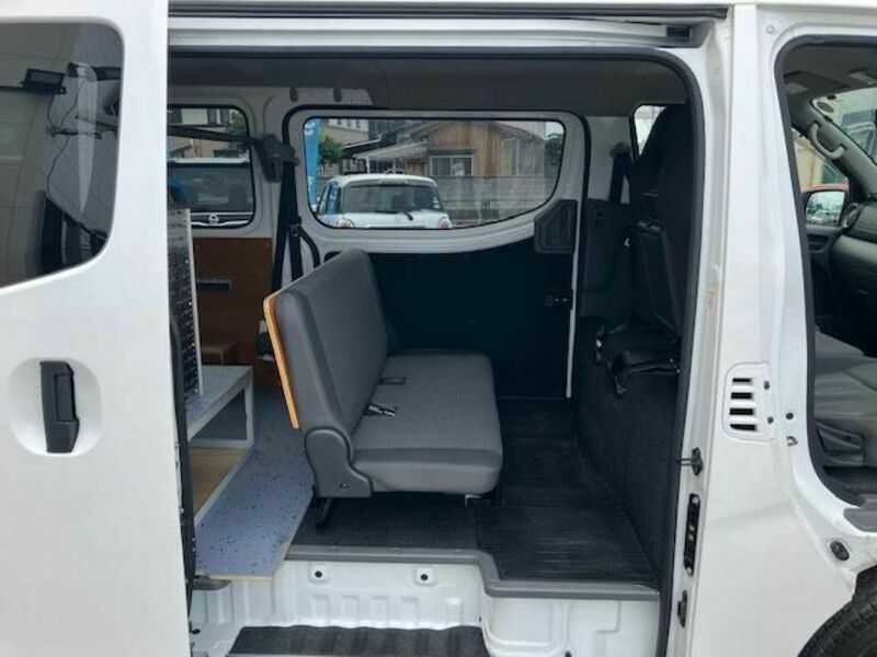 NV350 CARAVAN