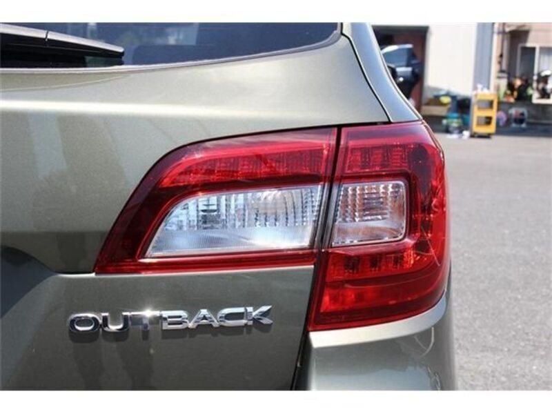 LEGACY OUTBACK
