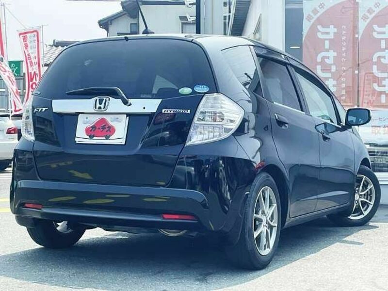 FIT HYBRID