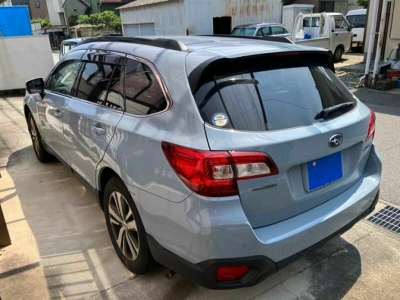 LEGACY OUTBACK