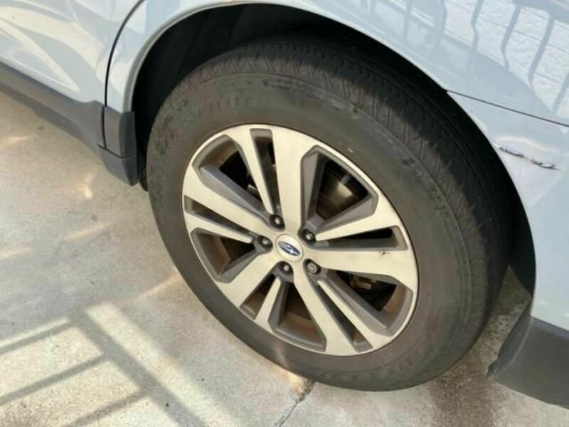 LEGACY OUTBACK