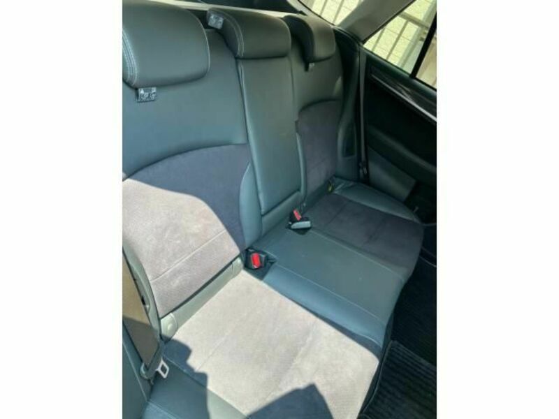 LEGACY OUTBACK
