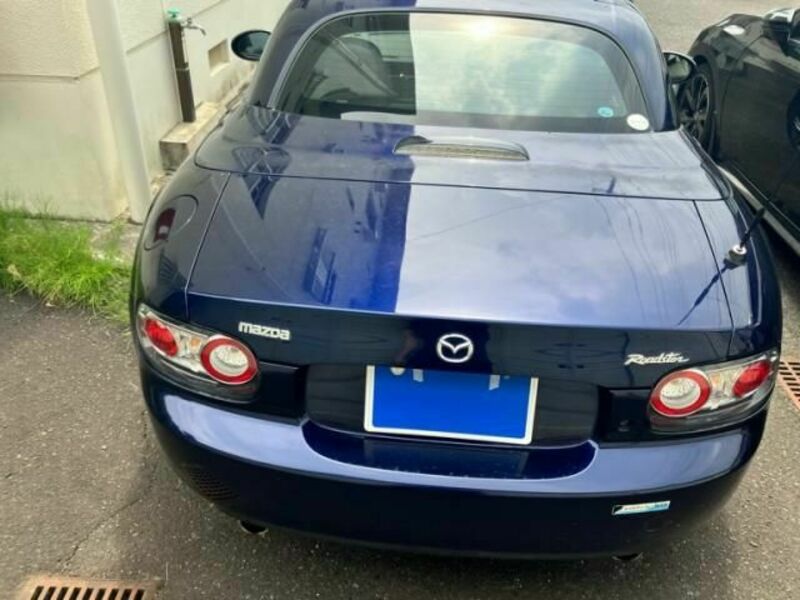 ROADSTER