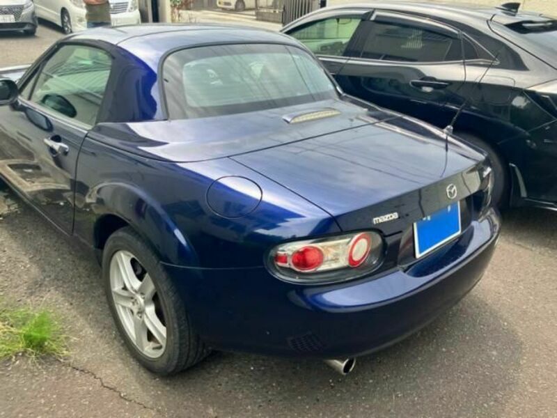 ROADSTER