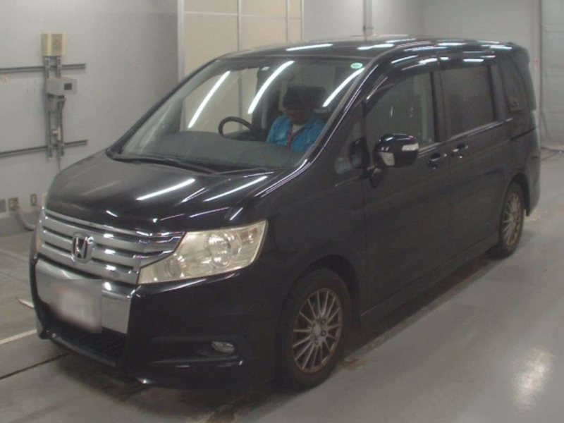 HONDA STEPWAGON SPADA