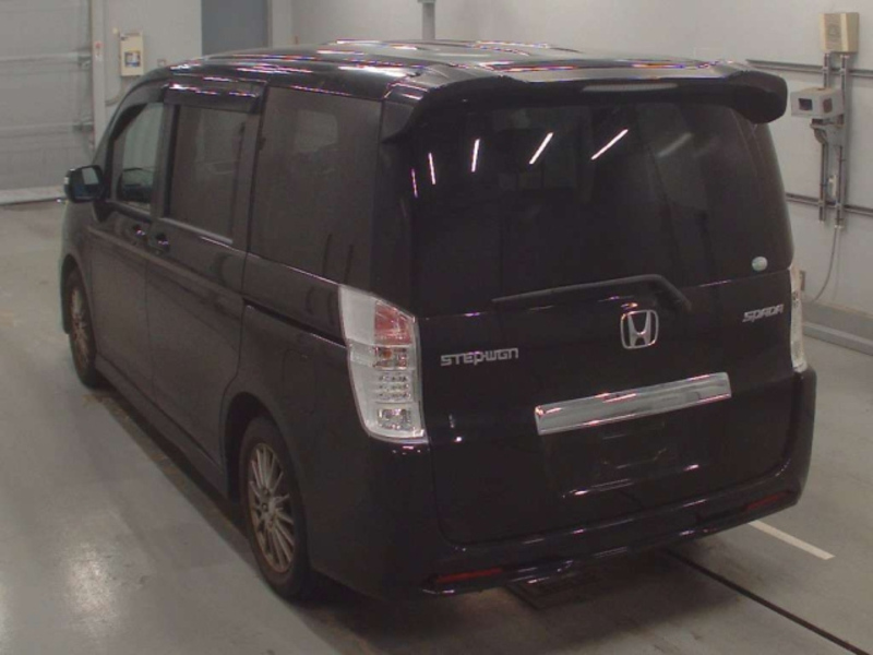 STEPWAGON SPADA