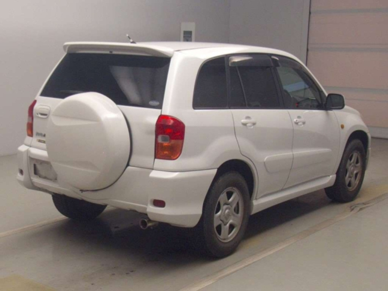 RAV4