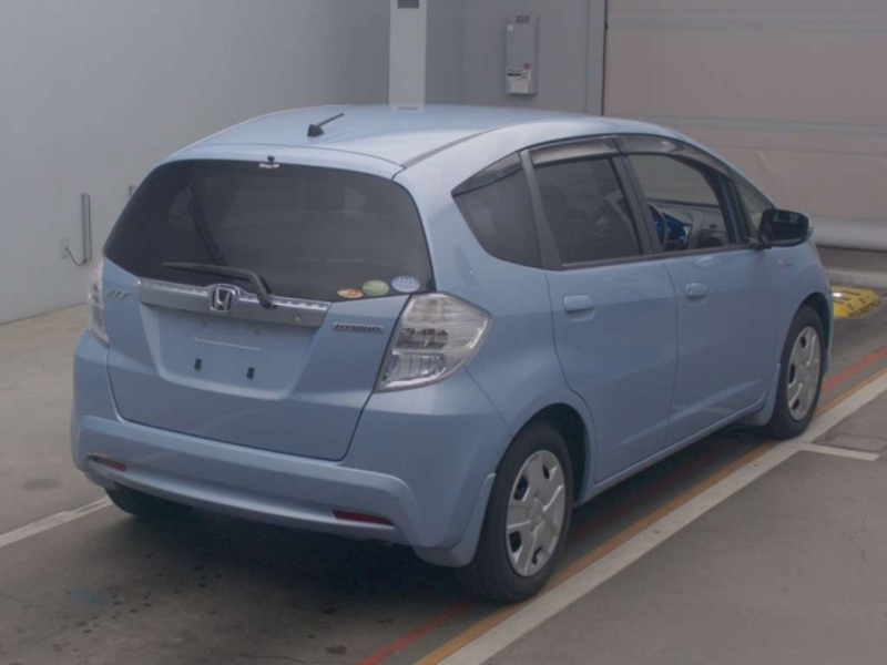 FIT HYBRID