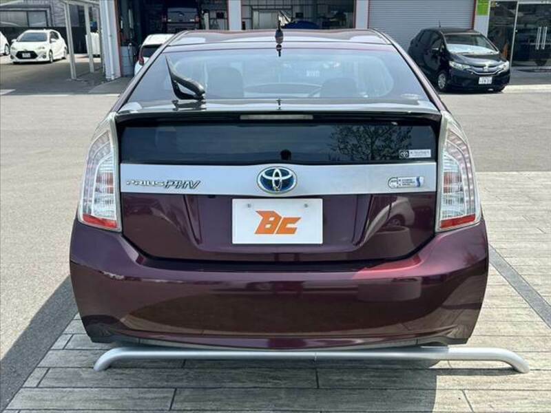 PRIUS PHV