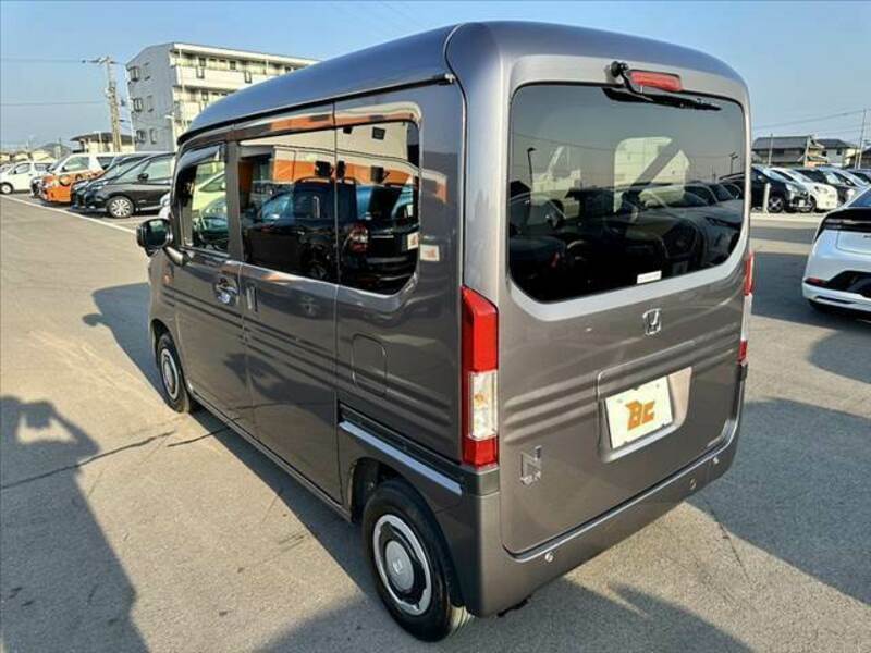 N-VAN