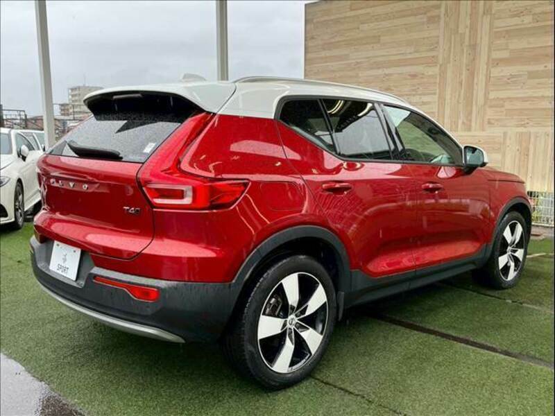 XC40