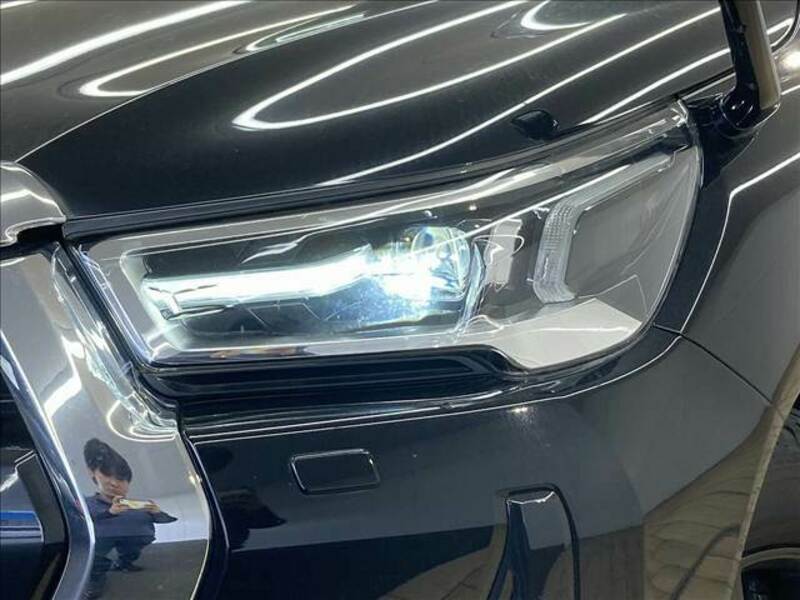 HILUX
