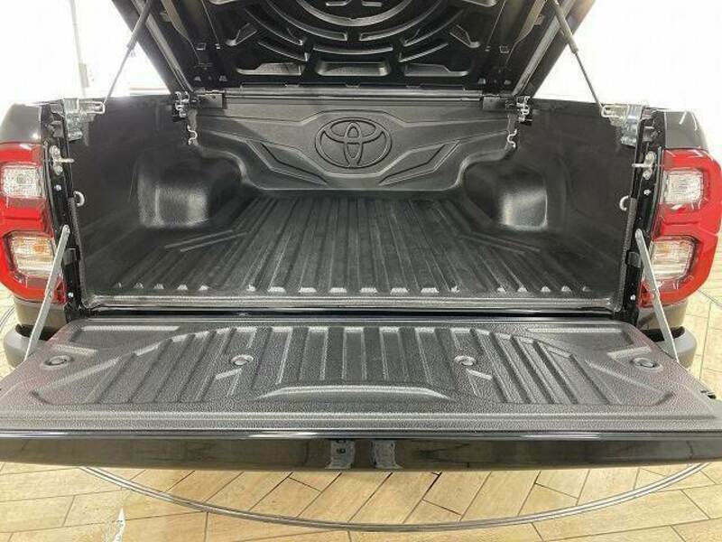 HILUX