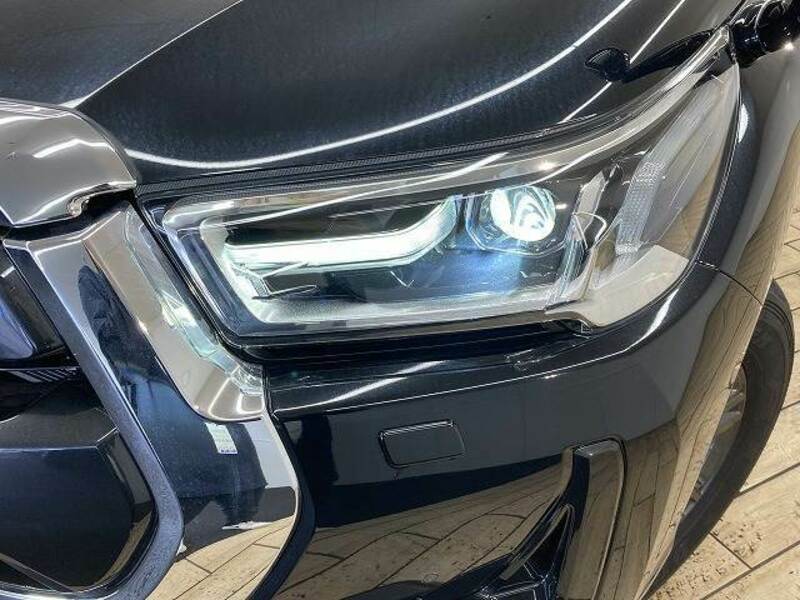 HILUX