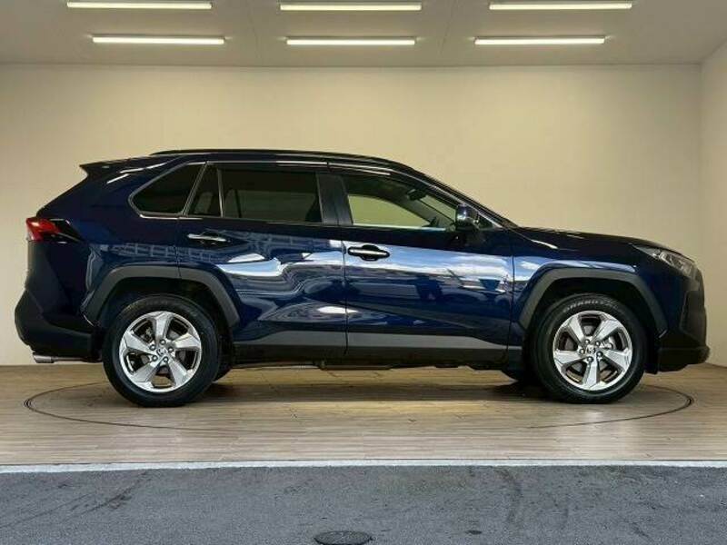 RAV4