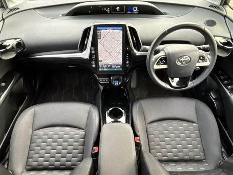 PRIUS PHV