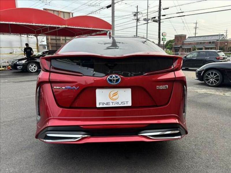 PRIUS PHV