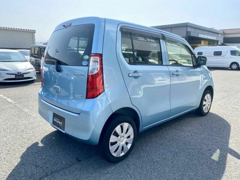 WAGON R