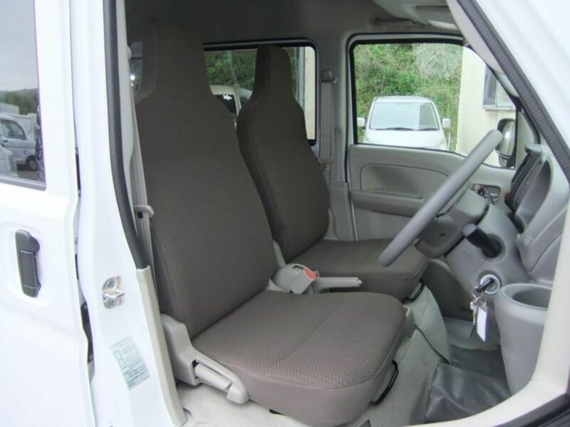 CLIPPER VAN