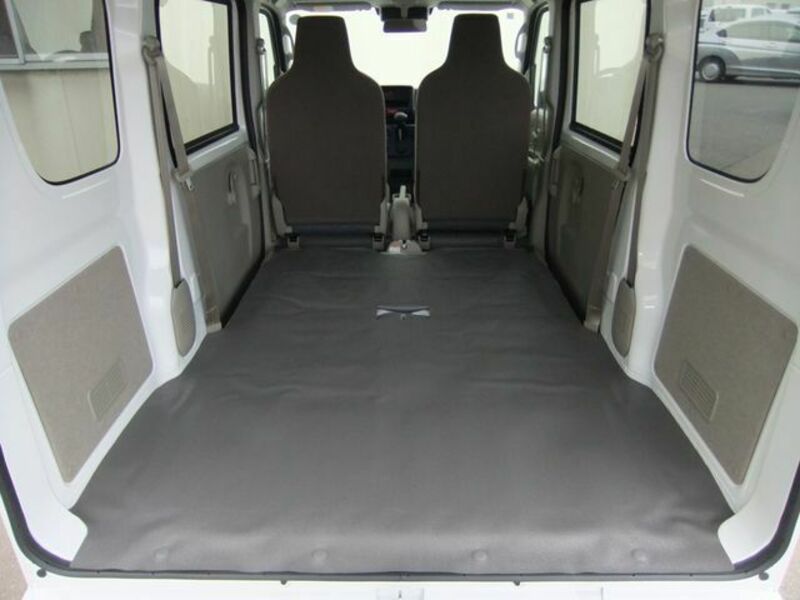 CLIPPER VAN