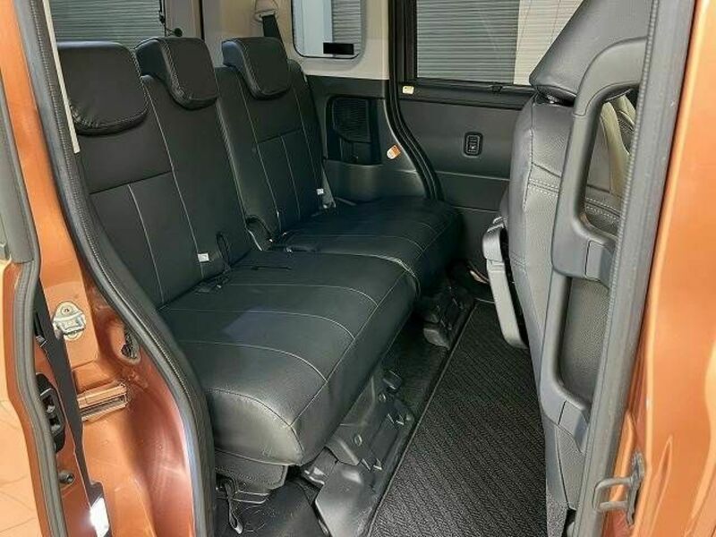 ROOMY
