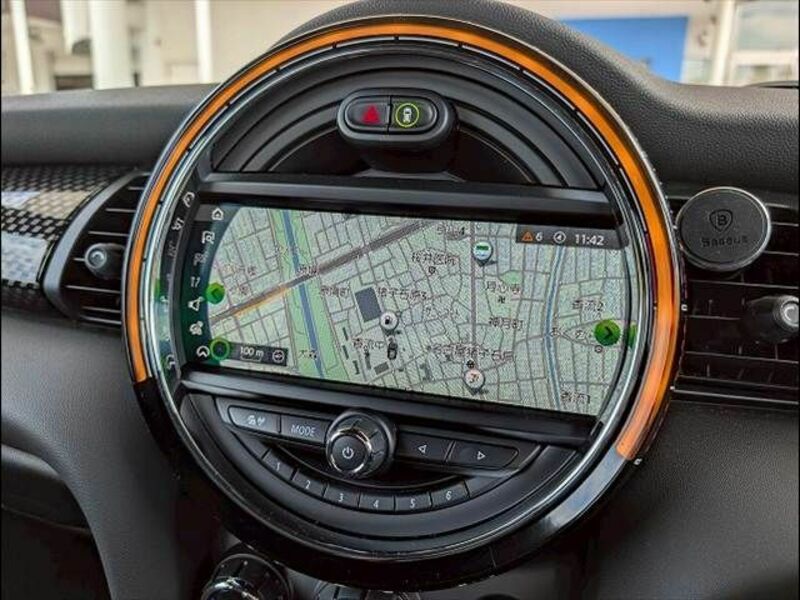 MINI