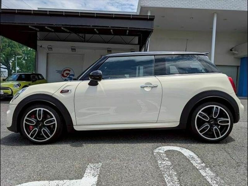 MINI